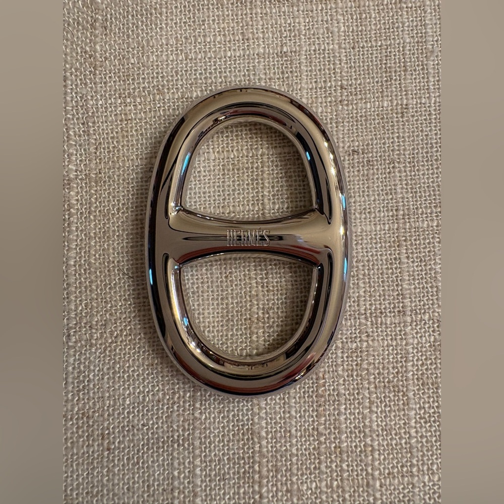 Palladium Hermès Chaine D'Ancre scarf ring. Includes box. - Picture 2 of 9